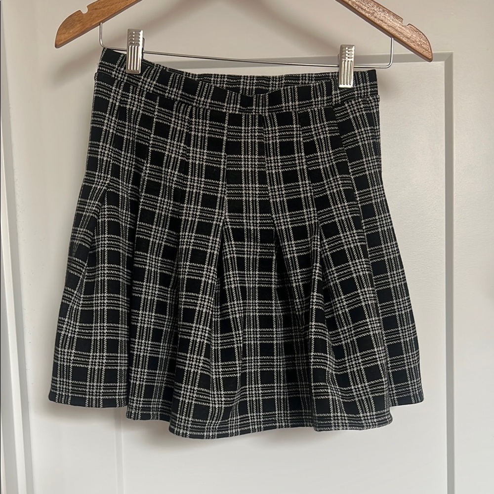 Altar’d State Black and White Plaid Women's Skirt Medium